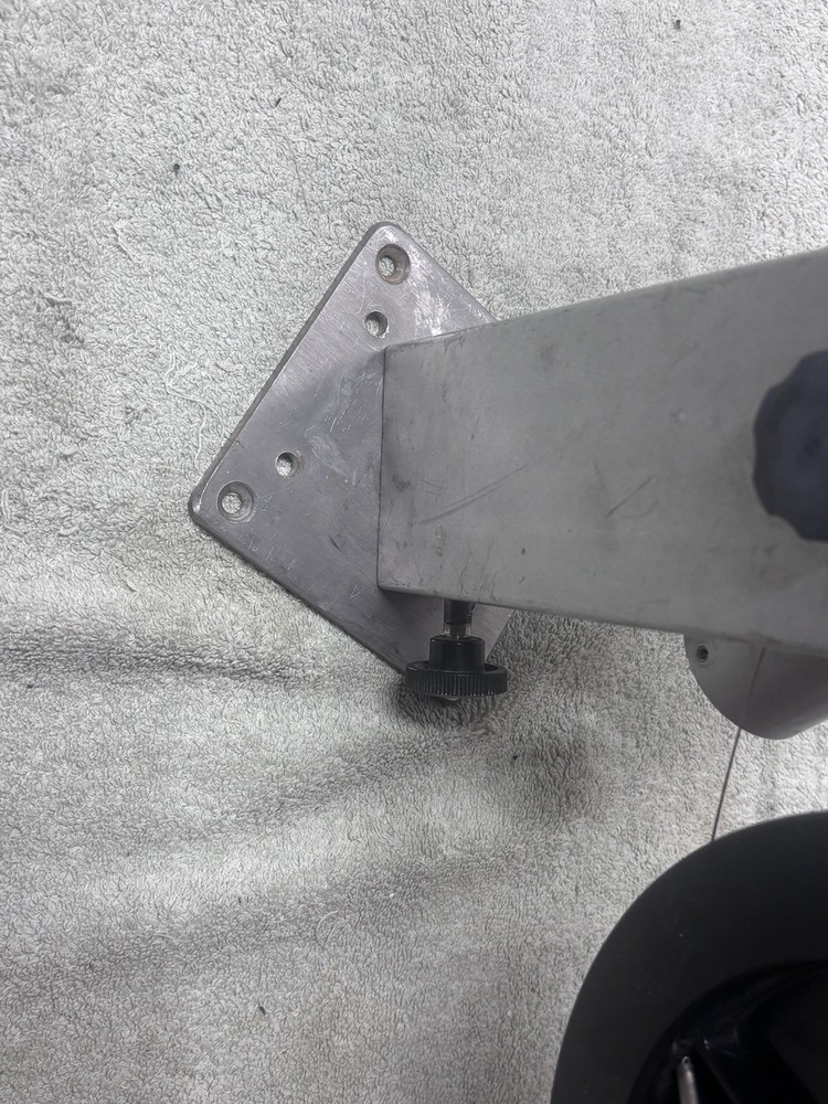 Invader Manual DownRigger Down-Troller 2Ft Arm