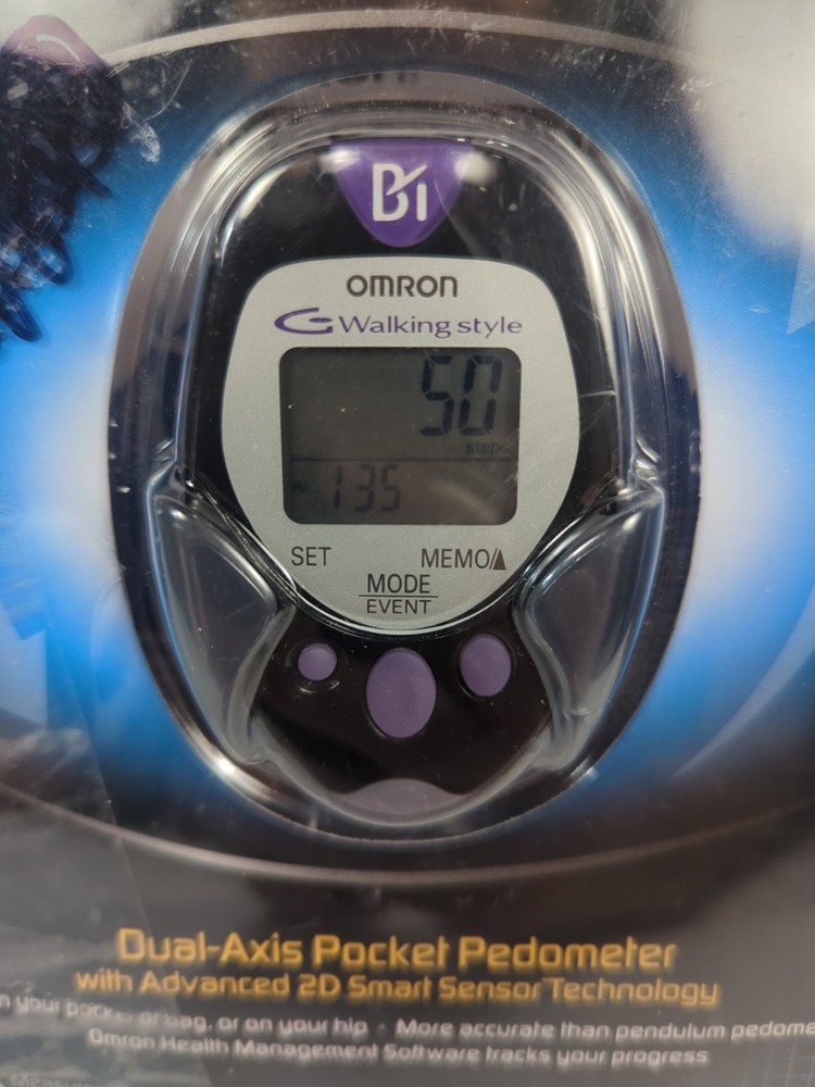 Omron GO smart Dual-Axis Pocket Pedometer w/ Advanced 2D Sensor Tech. PC Version