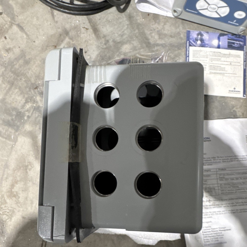 Rosemount 1066-T-HT-60 Process Analyzer Emerson Analytical