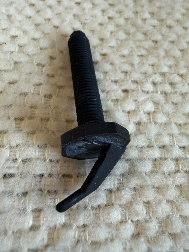 Plastic Screw-in Flipper Rest