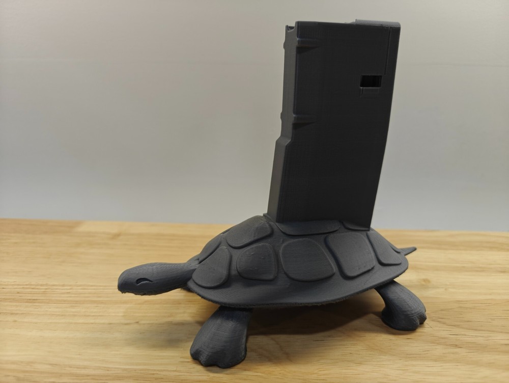 Turtle Theme Sporting Rifle Display Stand (Gray)