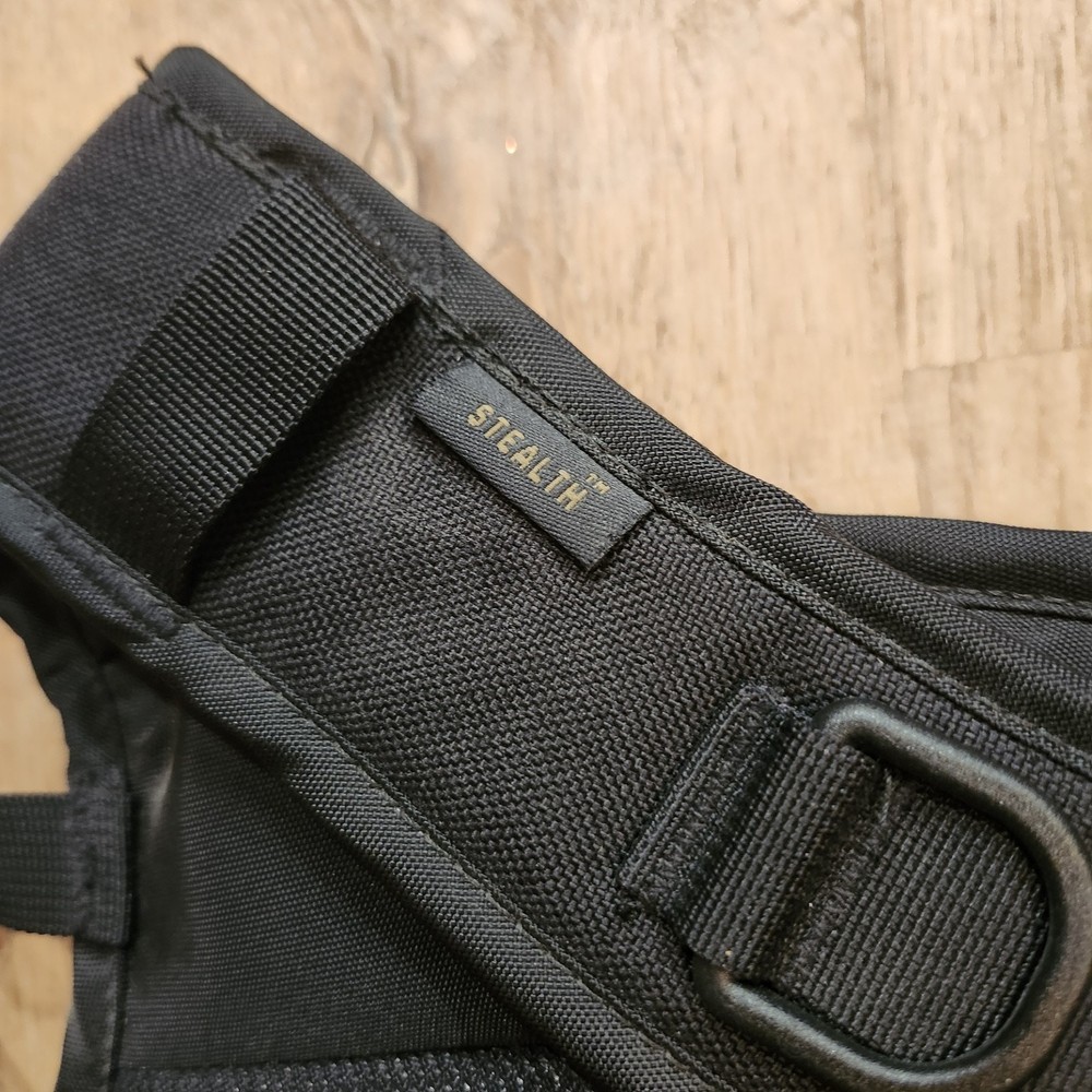 Camelbak Maximum Gear Stealth Hydration Backpack w/Bladder 70oz Black Adjustable