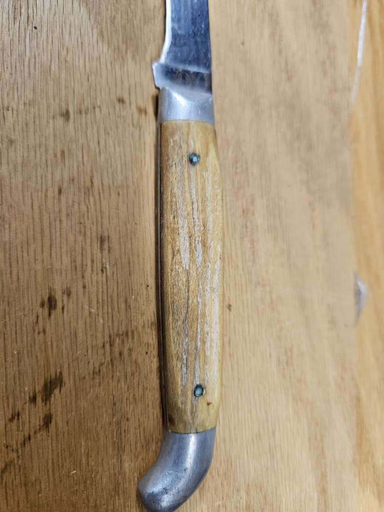Queen Knife 6.5" Blade. Stag Handle.