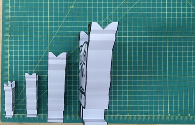 Dodle bob Pen Holder - Double Sided - 4 diffrent sizes