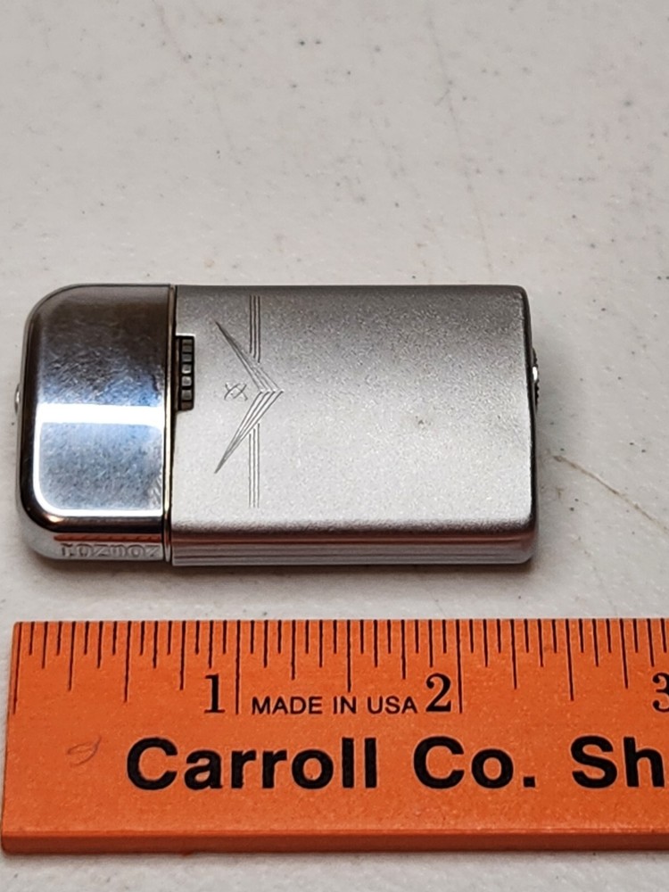 Vintage RONSON ATOMIC VARAFLAME WINDLITE LIGHTER