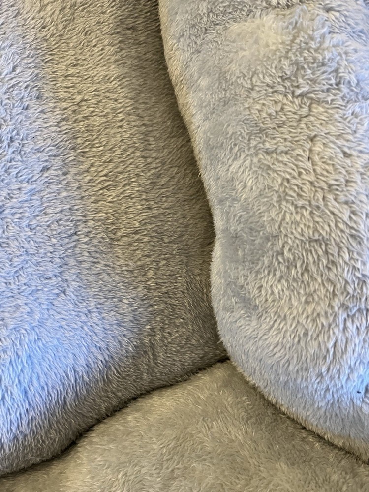 Light Blue Plush Cushion Cat/Dog Bed, Rectangular, Machine Washable Polyester