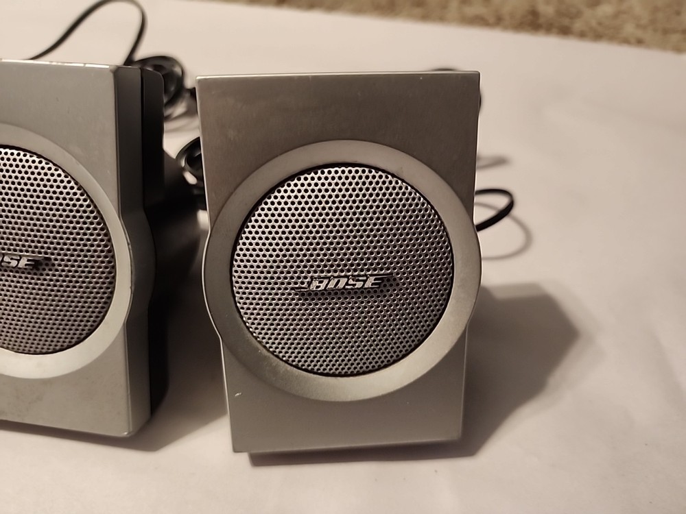 Bose Companion 3 Multimedia Pair Speaker System Satellite Speakers Only