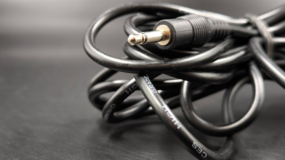 Uni-Directional Dynamic Microphone Used Working Silver