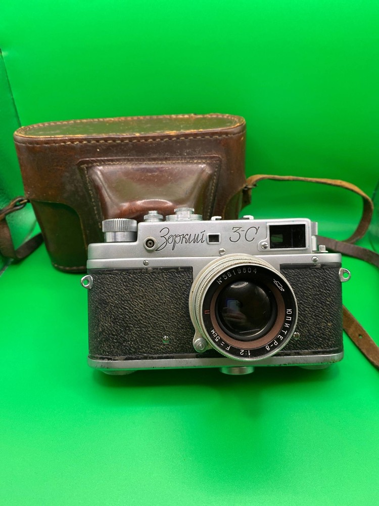 Zorki 3 S Rangefinder 35 mm Camera UNTESTED Old Storage
