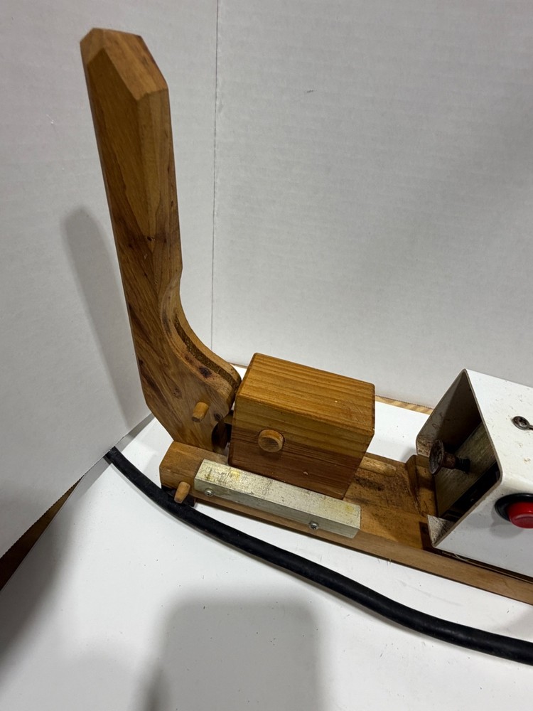 Texas Electric Nut Cracker