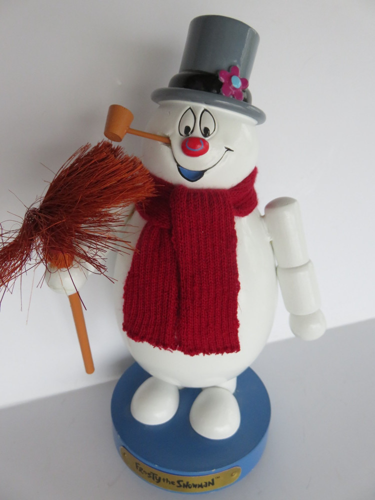 Frosty The Snowman Nutcracker, 10"