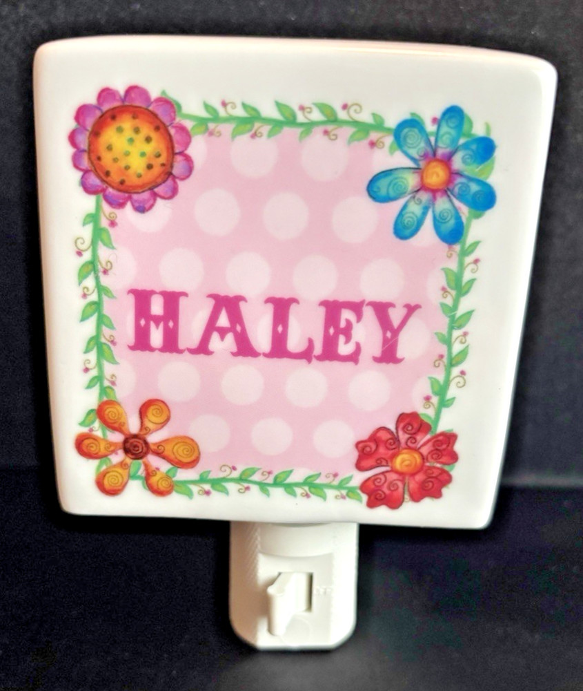 "Haley" Light-Up Ceramic Floral Nightlight