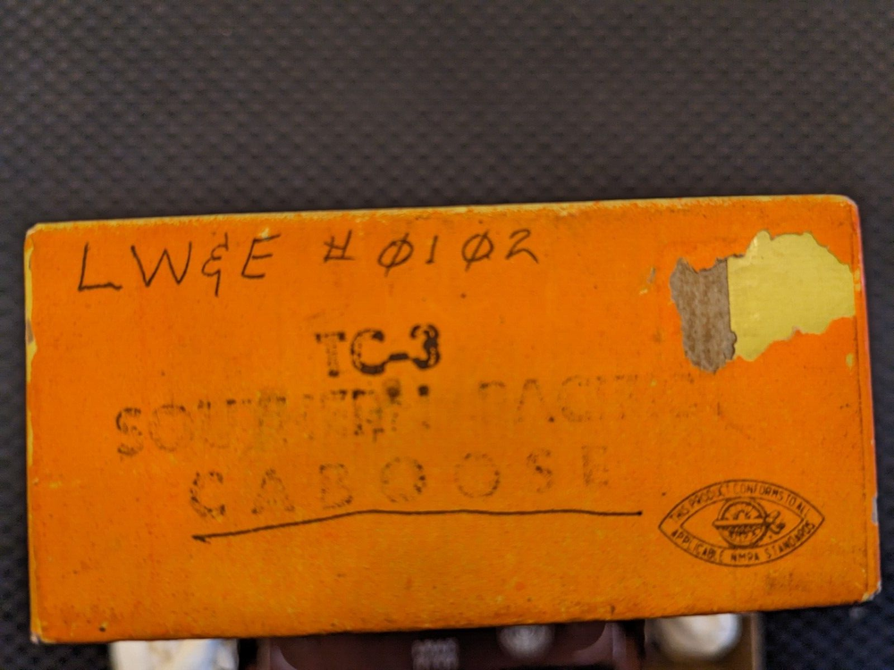 Cliff Line HO TC3 Caboose LW&E #0102