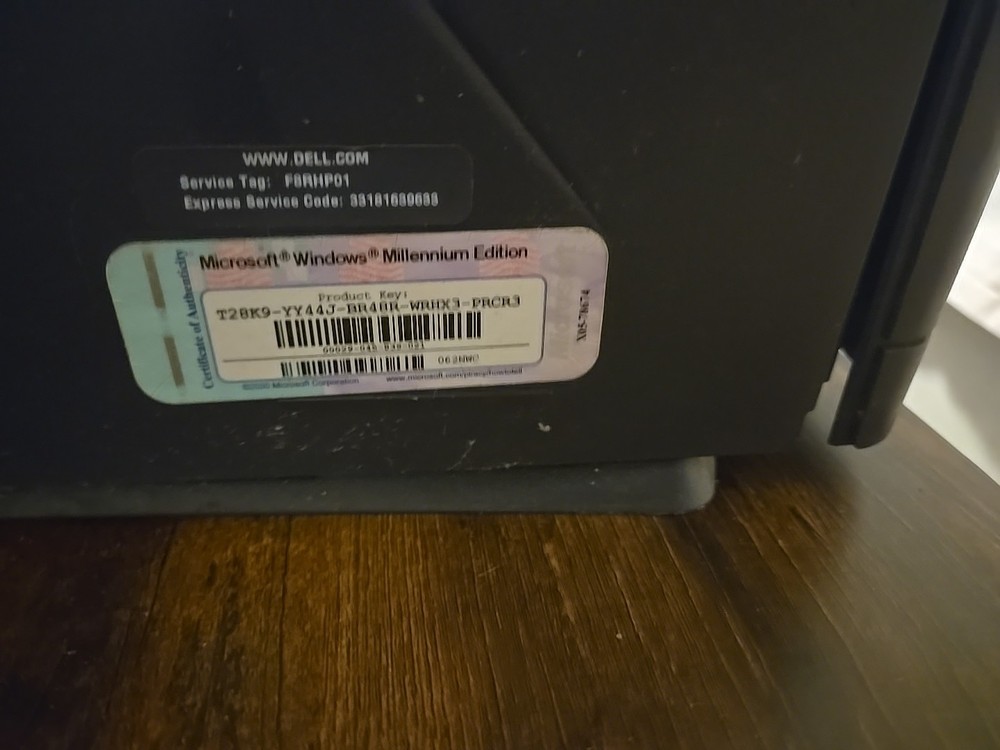 Dell Dimension 8100 Pentium 4 (Retro Gaming PC)