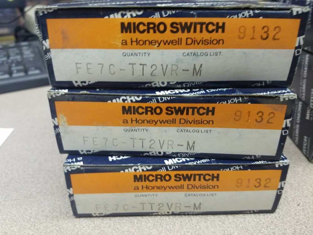 FE7C-TT2VE-M / FE7C-TTVR-M MICROSWITCH