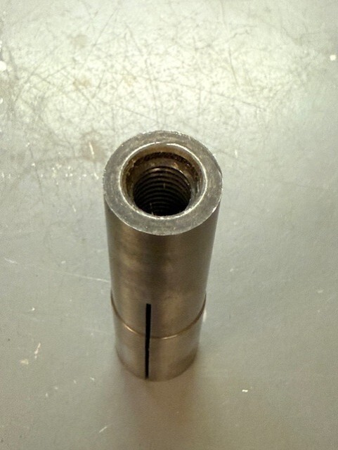 Hardinge 9B 5/8" Round Collet w/Internal Threads