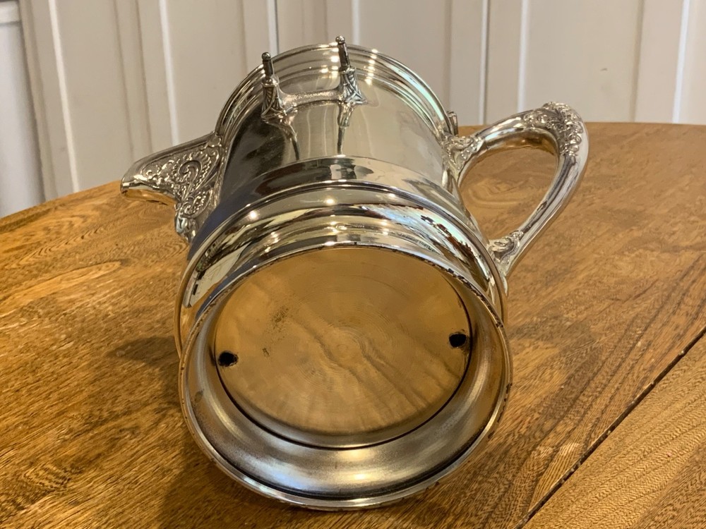 BEAUTIFUL - Antique Silver-Plated Tilting Water Pitcher & Stand