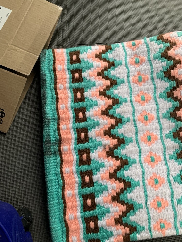 Oversized Show Pad Peach Teal Brown White
