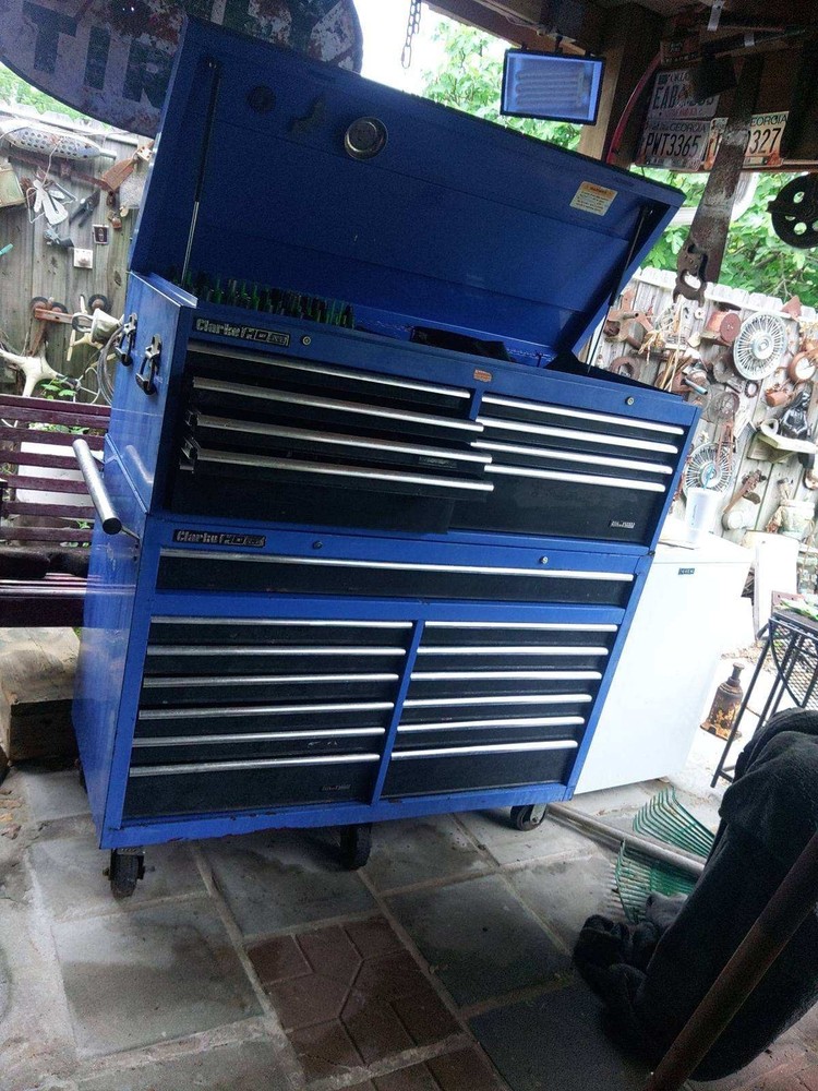 Heavy-Duty Clarke HD Plus Tool Box