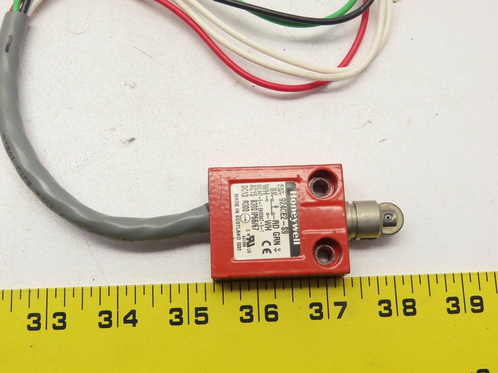 Honeywell 924CE2-S9 Micro Limit Switch