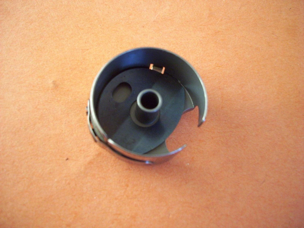 Bobbin Case 18045 (Fits Large M Bobbins)