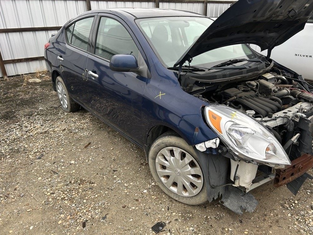 VERSA     2014 Keys/Latches/Locks 104750046