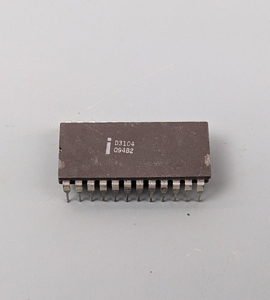 Intel D3104 High Speed 16 bit Content Addressable Memory IC