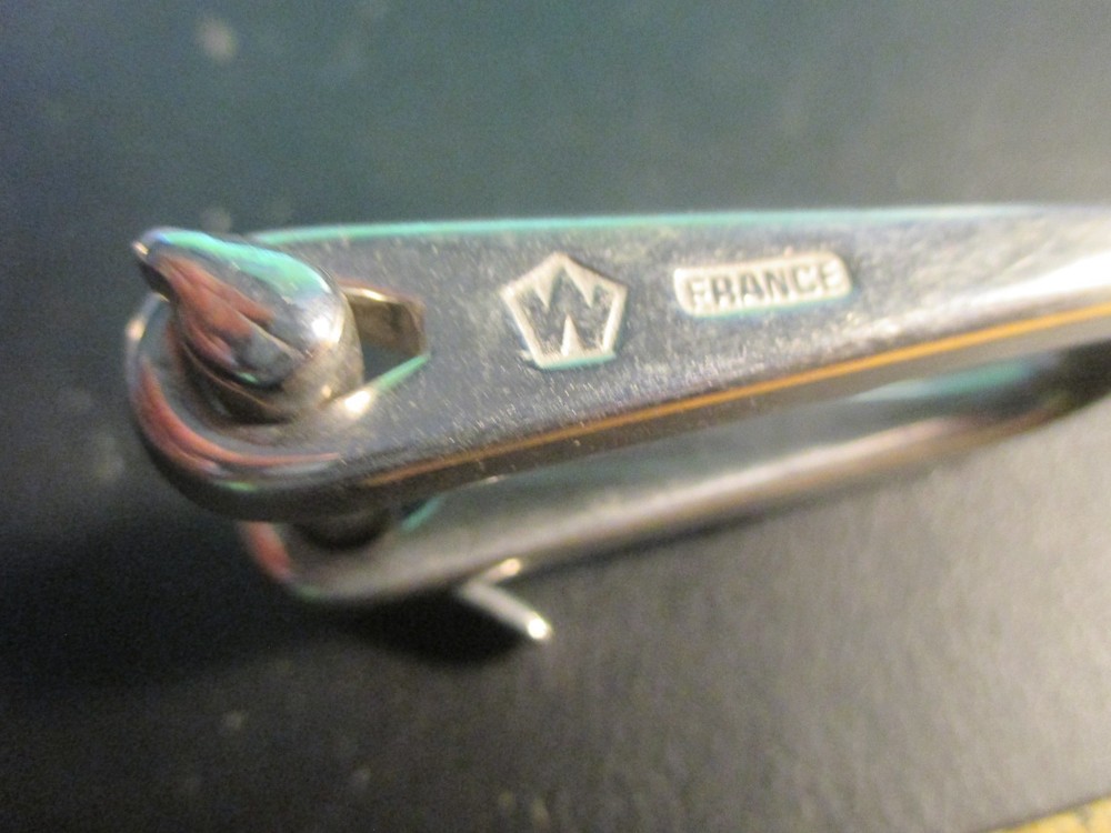 Wichard Self-Locking Long D Shackle - Diameter 6 mm - 1/4""