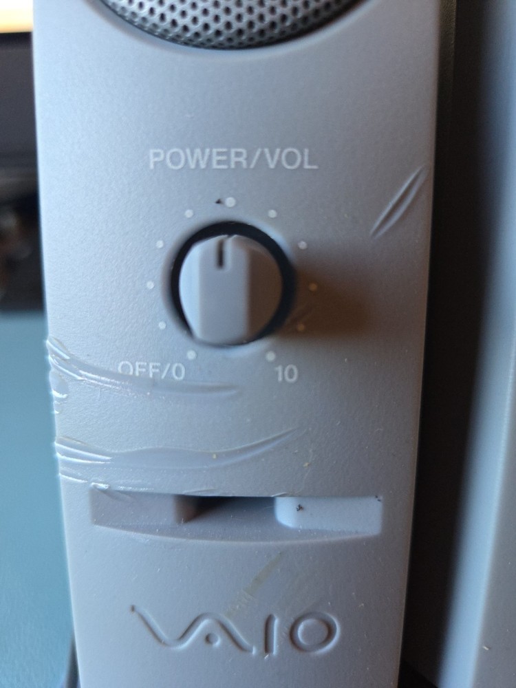 Sony Vaio PCVA-SP1 Computer Speaker System Pre-owned