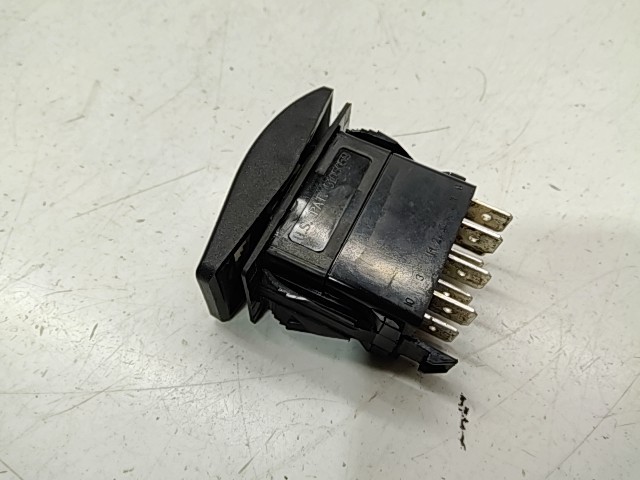 Window Switch - 2024 Canam Defender