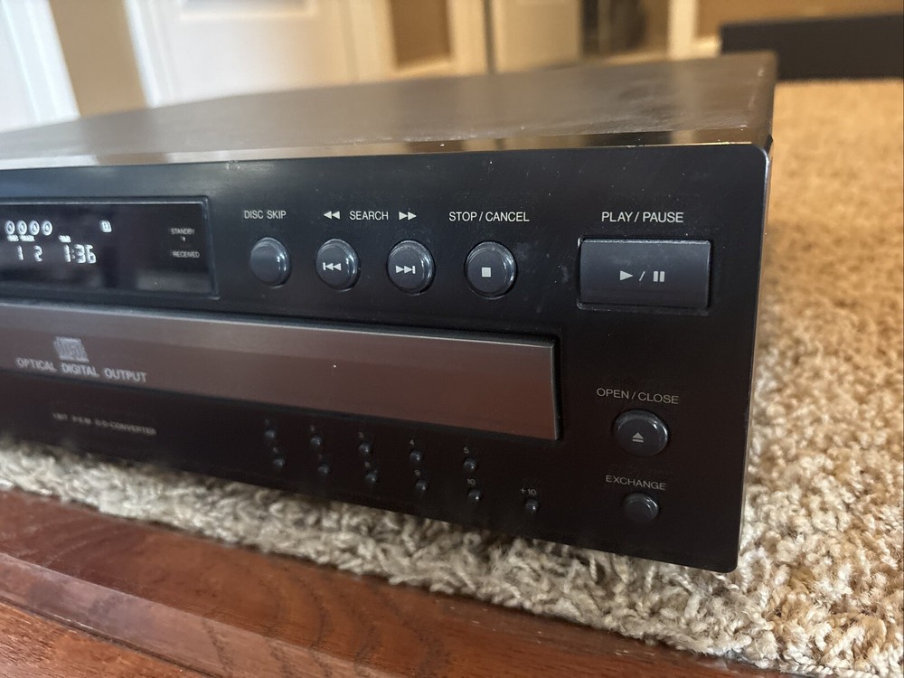 Sony CDP-CA70ES 5 CD Changer Player Audiophile CD Player Text Digital Out