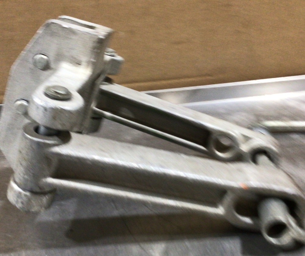 VINTAGE CAMPBELL PULLEY Beam Support Item D28