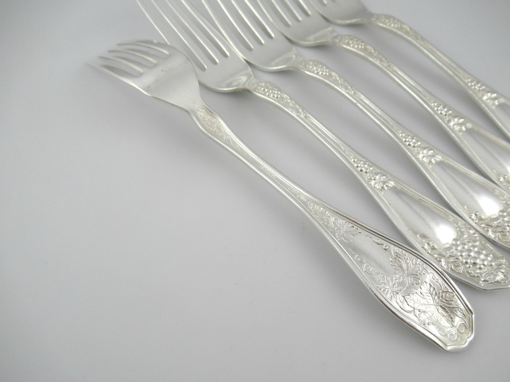 5 Dinner Forks ISABELLA RC Co, International Silverplate Flatware