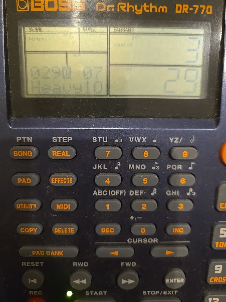 Boss DR-770 Dr. Rhythm Programmable Drum Machine, Built-in Effects, Digital. Ac