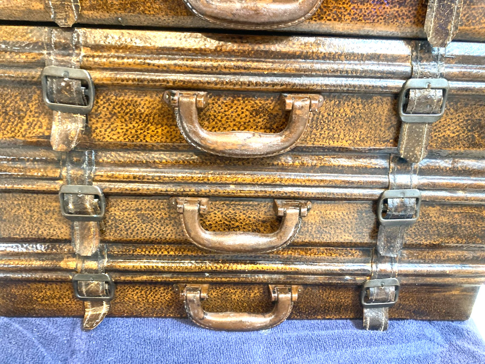 Vintage 5 Compartment Wooden Wine Storage Case