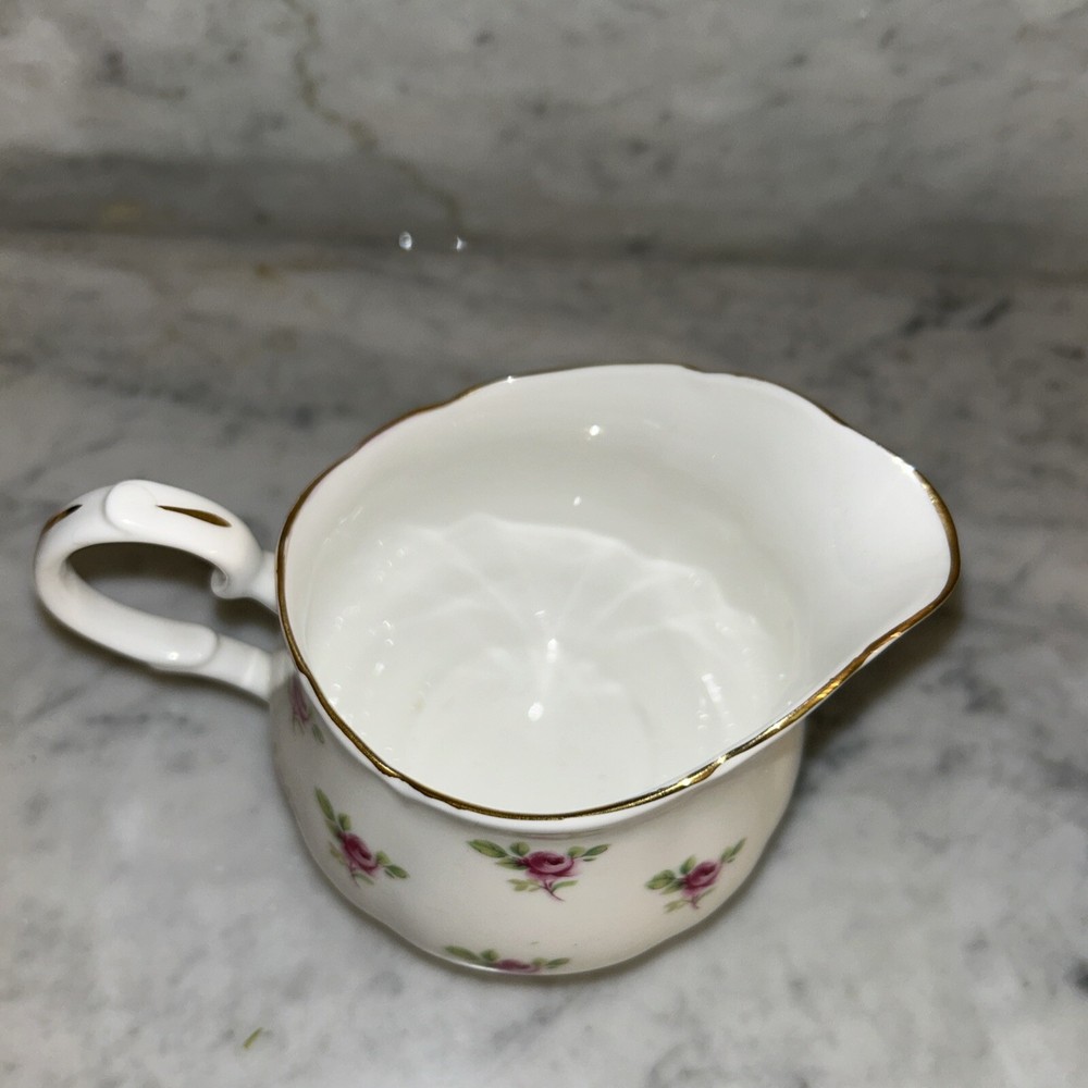 Duchess Rose Bud Creamer & Sugar Basin