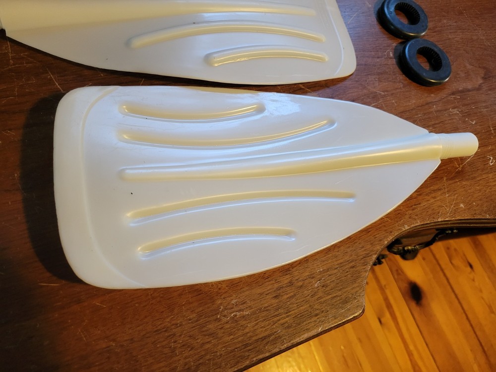 54" Puffin Oar Set, Plastic Screw Together
