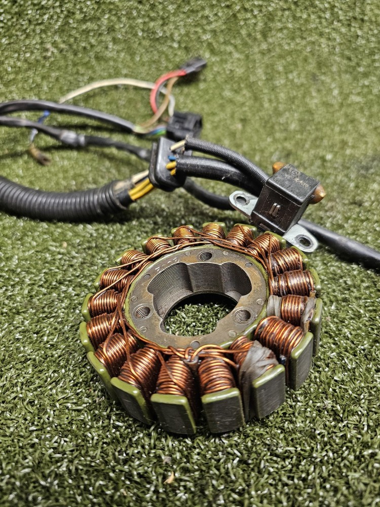 03-04 Polaris Predator 500 OEM Engine Stator Generator Pickup Coil