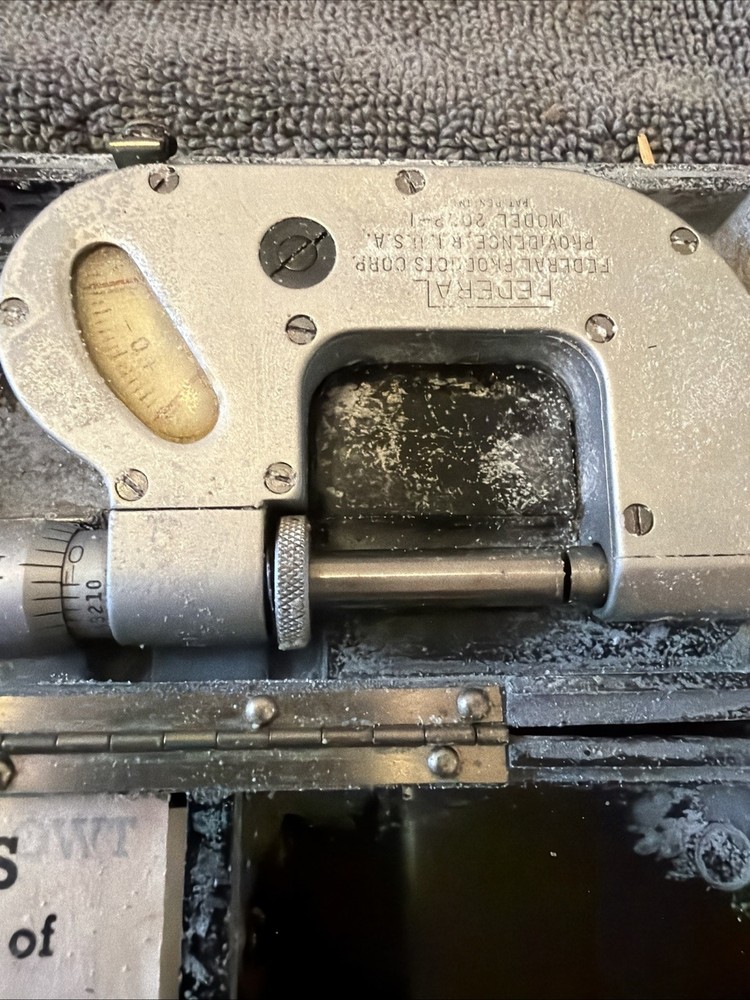 Federal 0-1” Indicating Micrometer 200P-1, 0001”