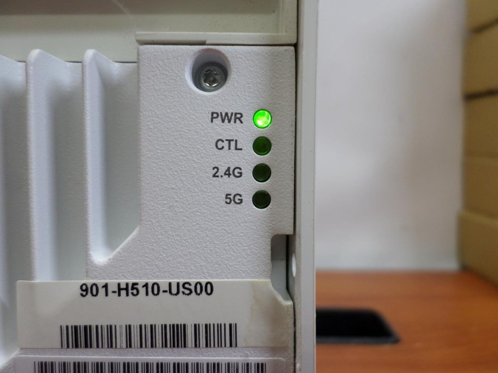 Ruckus H510 Wireless Access Point _ NO Mounting bracket