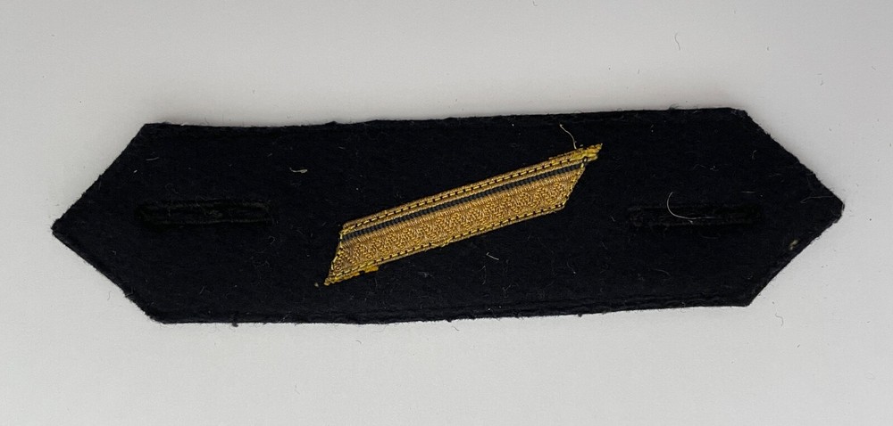 Grade for raincoat or special effects. Sergeant (L234)