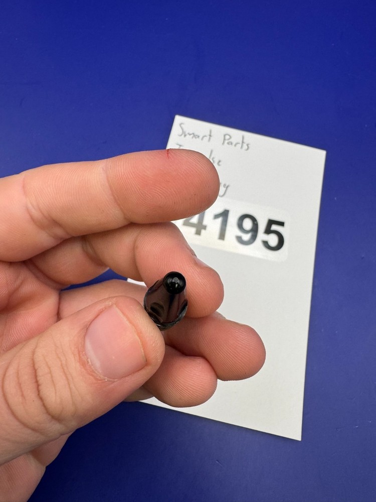 Smart Parts Impulse Front Plug-Black