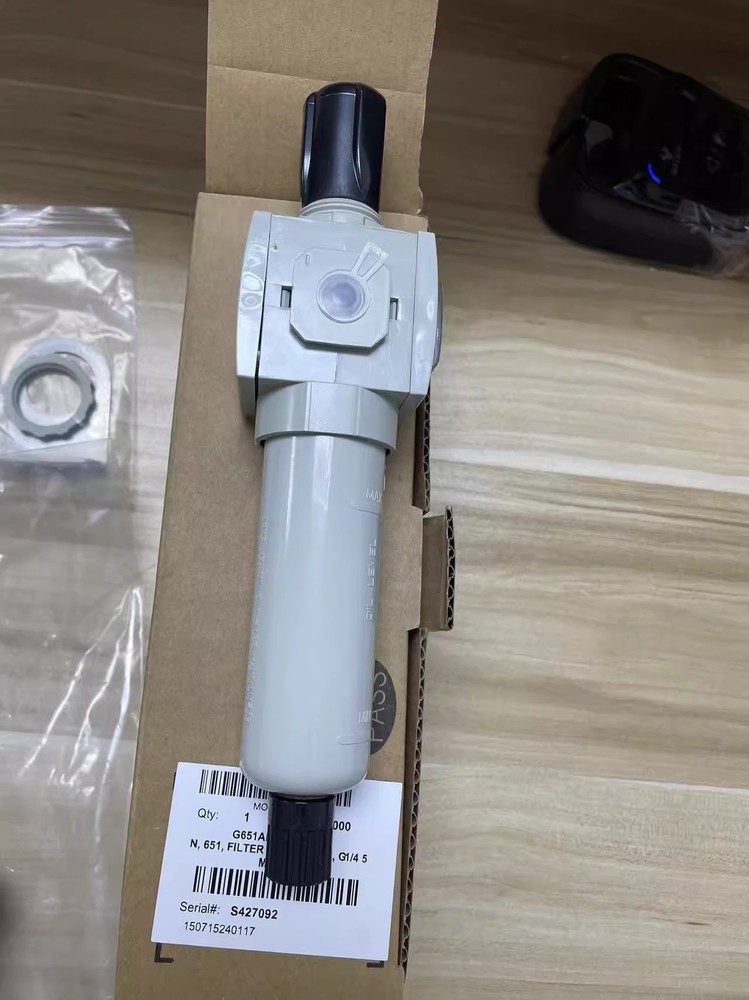 1pcs AVENTICS Pressure Regulating Valve G1/4' G651APBP2G119HN