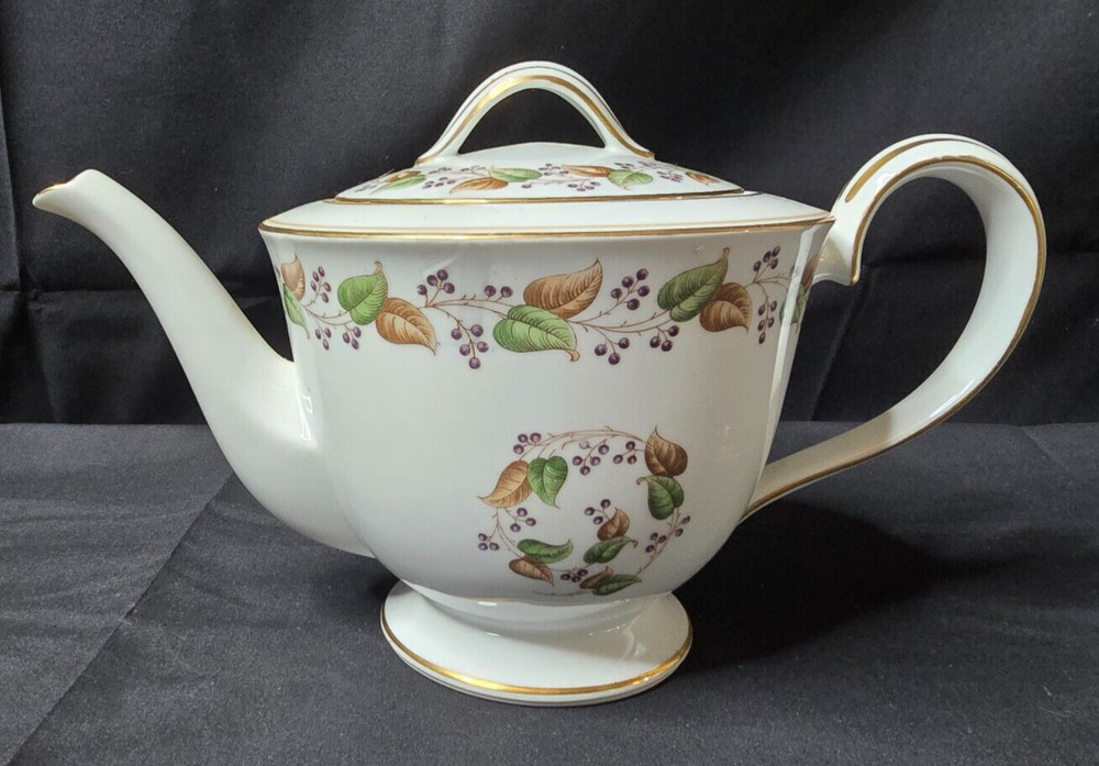 Noritake Cordova Teapot