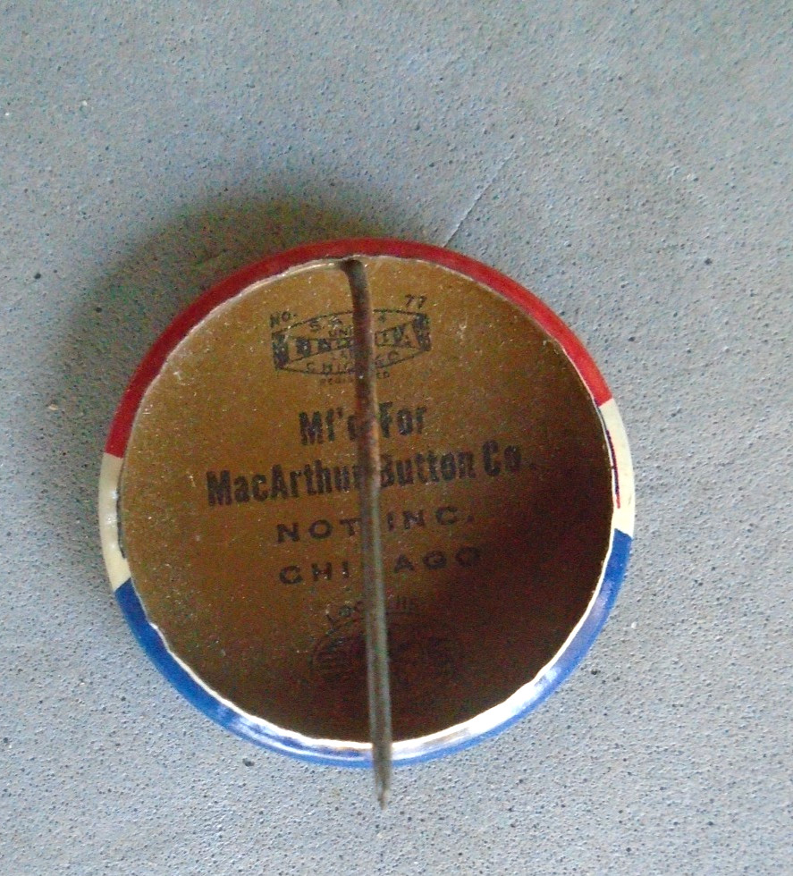 America's Hero Gen. MacArthur pin back button, with makers name