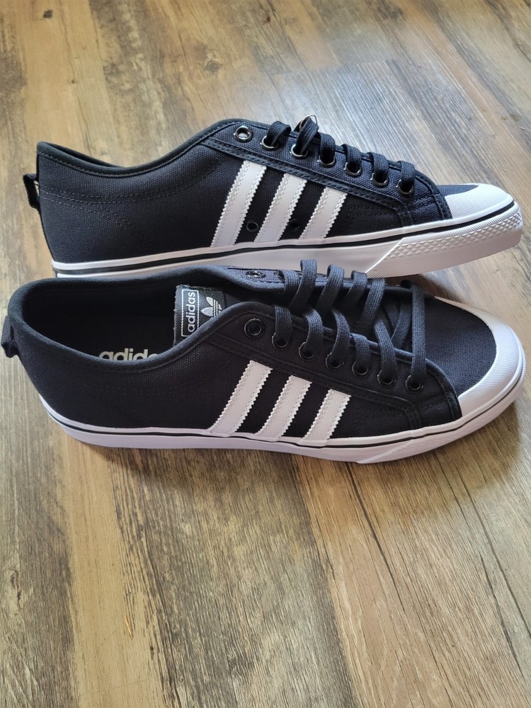 Size 11 - Adidas Nizza Black White