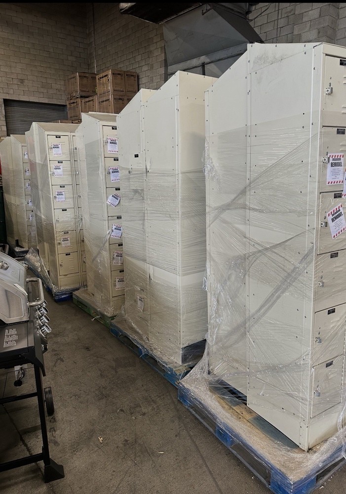 Hollowell lockers ( 10 Units Available )