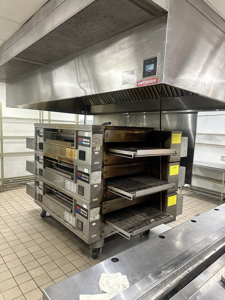 Middleby Marshall PS570G Triple Stack Pizza Oven Conveyor And Make Table