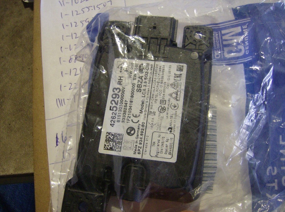 GENUINE GM 42625293 PASSENGER SIDE OBSTACLE DETECTION CONTROL MODULE