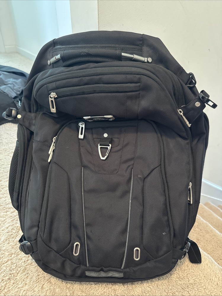 High Sierra XBT Backpack with Airflow Cooled Back NWOT